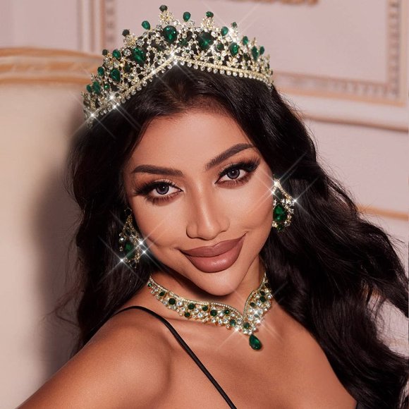 NWT Sparkling Bling Crystal Rhinestone Emerald Green Tiara Necklace Set - Picture 5 of 16